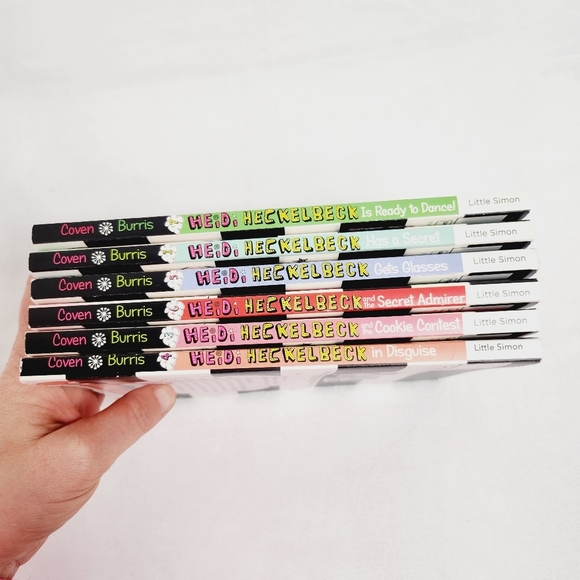 Heidi Heckelbeck Bundle Of 6 Books  By Wanda Coven - Picture 5 of 5